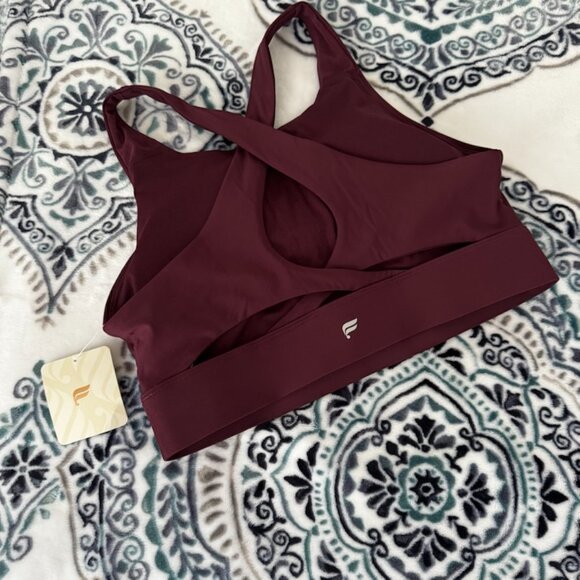 Fabletics NWT Sports Bra - Picture 2 of 3